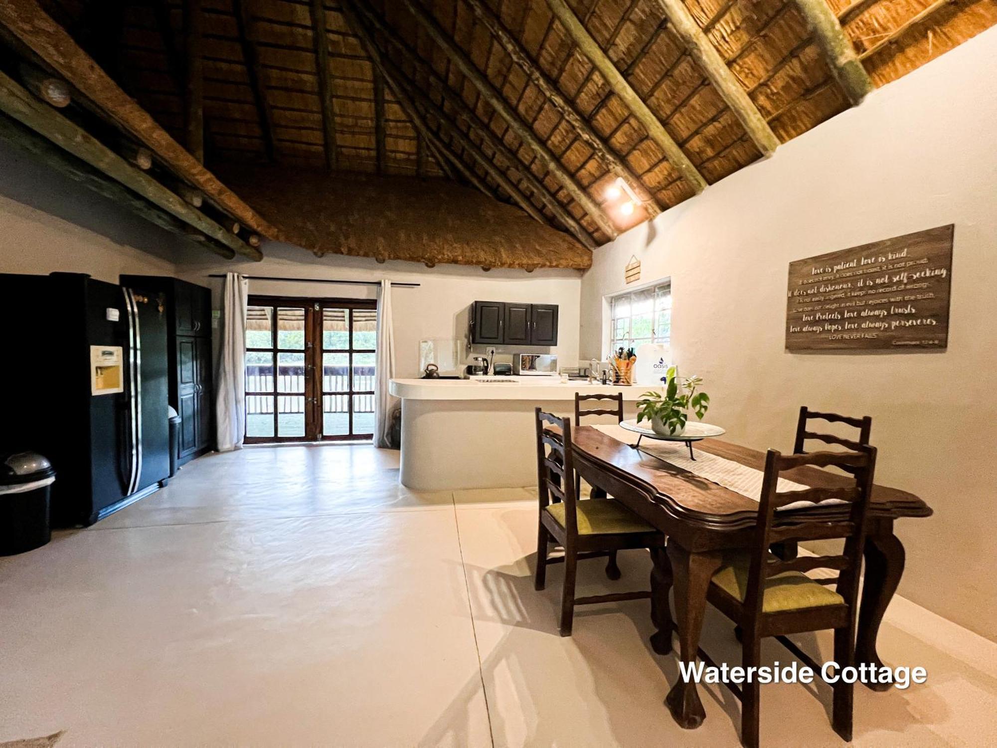 24 Degrees South Country Estate Villa Hoedspruit Exterior photo